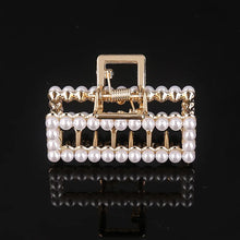 Korea Shiny Crystal Rhinestones Hair Clip Claw Clip Pearl Hair Clips for Women Simple Geometric Hair Clips for Girls Headwear