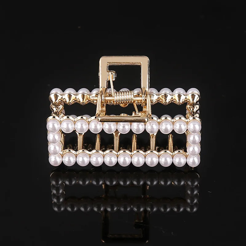 Korea Shiny Crystal Rhinestones Hair Clip Claw Clip Pearl Hair Clips for Women Simple Geometric Hair Clips for Girls Headwear