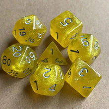 7PCS New Starry Glitter DND Dice Set, D4/D6/D8/D10/D12/D20 Polyhedral RPG Dice for Tabletop Games, Board Game Accessories