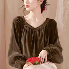2024 Early Autumn New Temperament Unique Commuter Versatile Chic Solid Color Extravagant Noble Velvet Long-sleeved Blouse