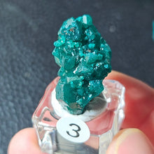 Rare Congo Dioptase Crystal Cluster Natural Green Mineral Specimen Raw Quartz Healing Stone Teaching Collection Home Decor G1-27