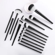 33Pcs All In One Makeup Tools Set 15 Brushes Beauty Sponges Powder Puff Eyelash Curler With Storage Bag For Full Face Makeup