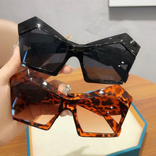 New Vintage Square Sunglasses for Women Men Special Shaped Sun Glasses Female Eyewear Sunglasses for Male Female Eyeglasses
