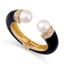 Luxury Vintage Black White Oil Drop Wide Metal Bracelet for Women Girl Autumn Winter Retro Bangle HUANZHI 2025 NEW