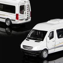 1:32 Zinc Alloy Bus Sprinter Alloy Car Model Diecast Metal Toy MPV Car Model Sound and Light Simulation Collection Toy Gift