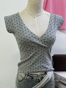 Mint Green V-neck Sleeveless T-shirts Women Summer Simple Fairy Style Slim Cotton Crop Tops Vintage Sweet Preppy Style Vests Y2K