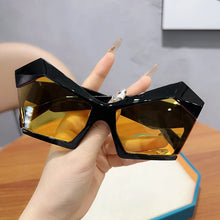 New Vintage Square Sunglasses for Women Men Special Shaped Sun Glasses Female Eyewear Sunglasses for Male Female Eyeglasses