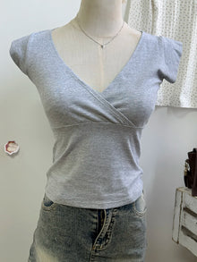 Mint Green V-neck Sleeveless T-shirts Women Summer Simple Fairy Style Slim Cotton Crop Tops Vintage Sweet Preppy Style Vests Y2K